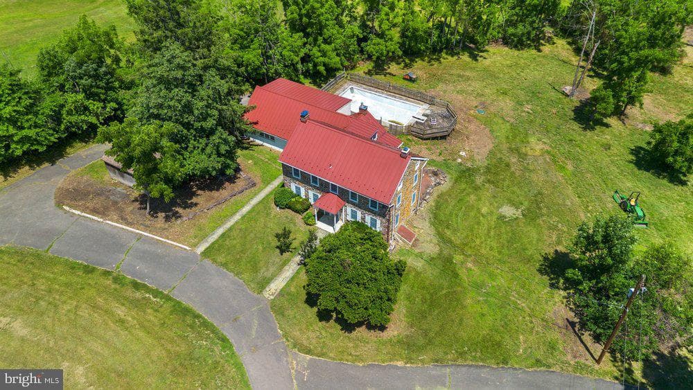 201 E Moyer Road photo 57