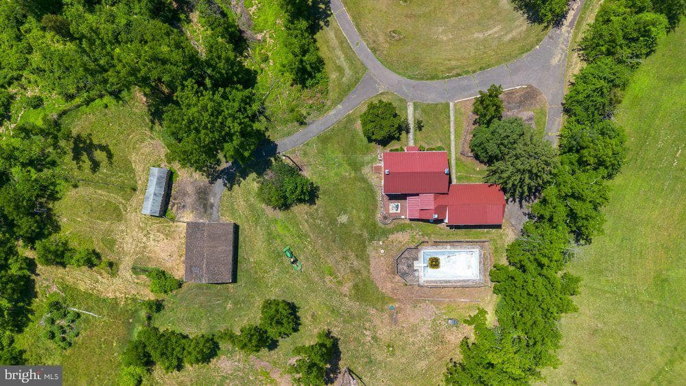 201 E Moyer Road photo 61