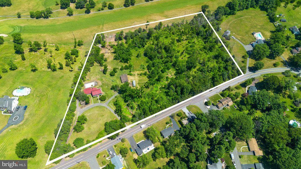 201 E Moyer Road photo 9