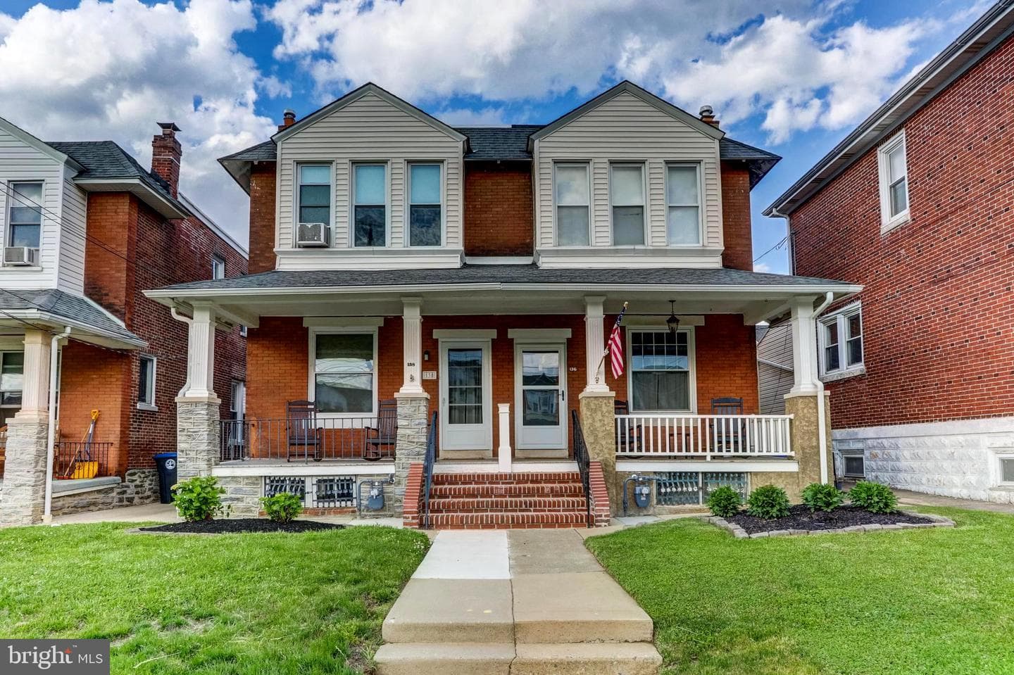 138 W 8th Avenue