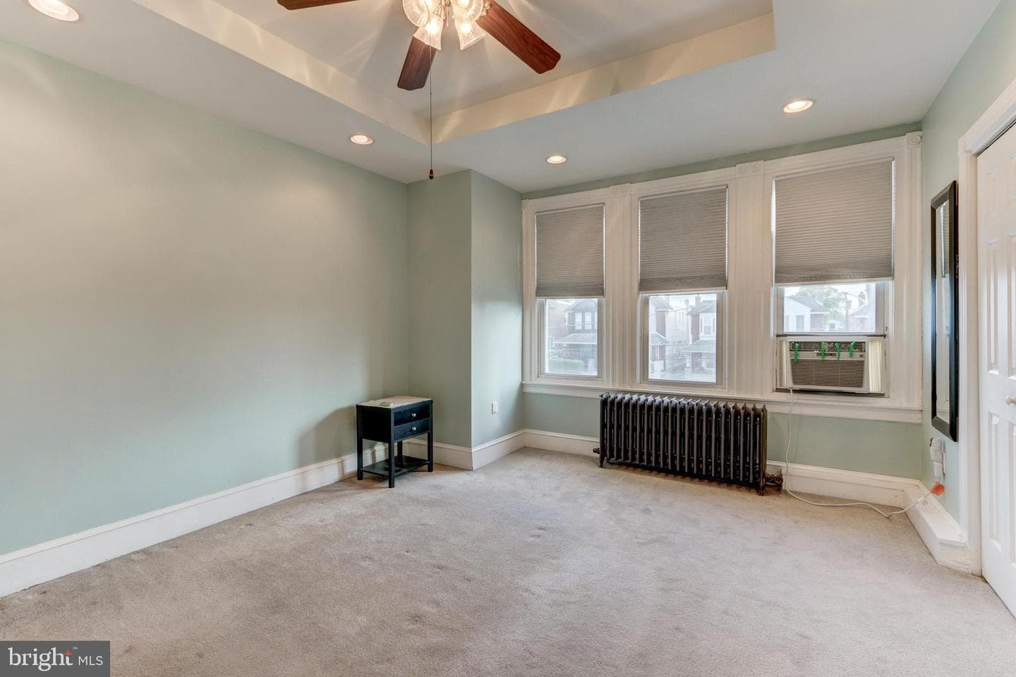 138 W 8th Avenue photo 18