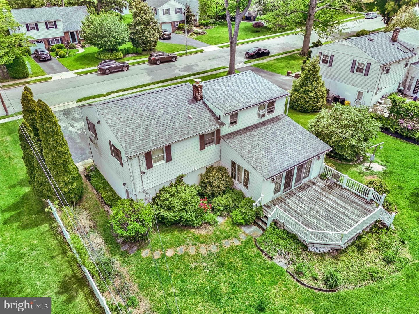 1617 Cherry Lane photo 3