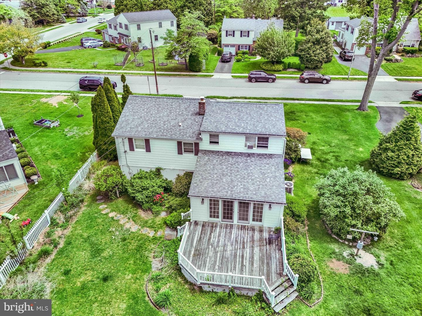 1617 Cherry Lane photo 34