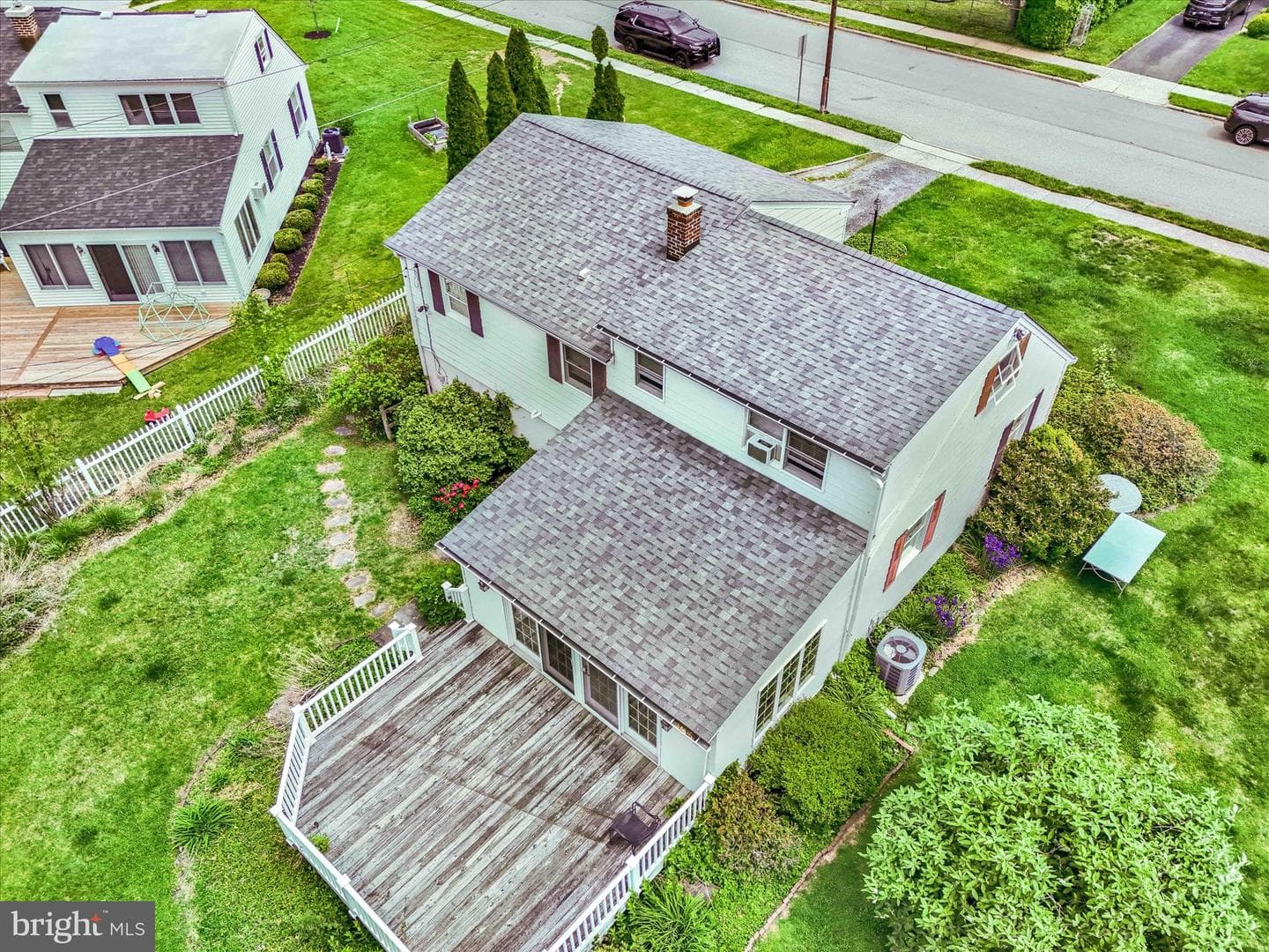 1617 Cherry Lane photo 35
