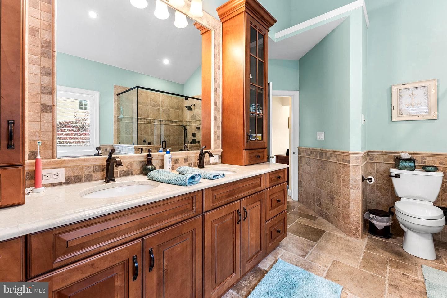 106 Inverness Drive photo 33