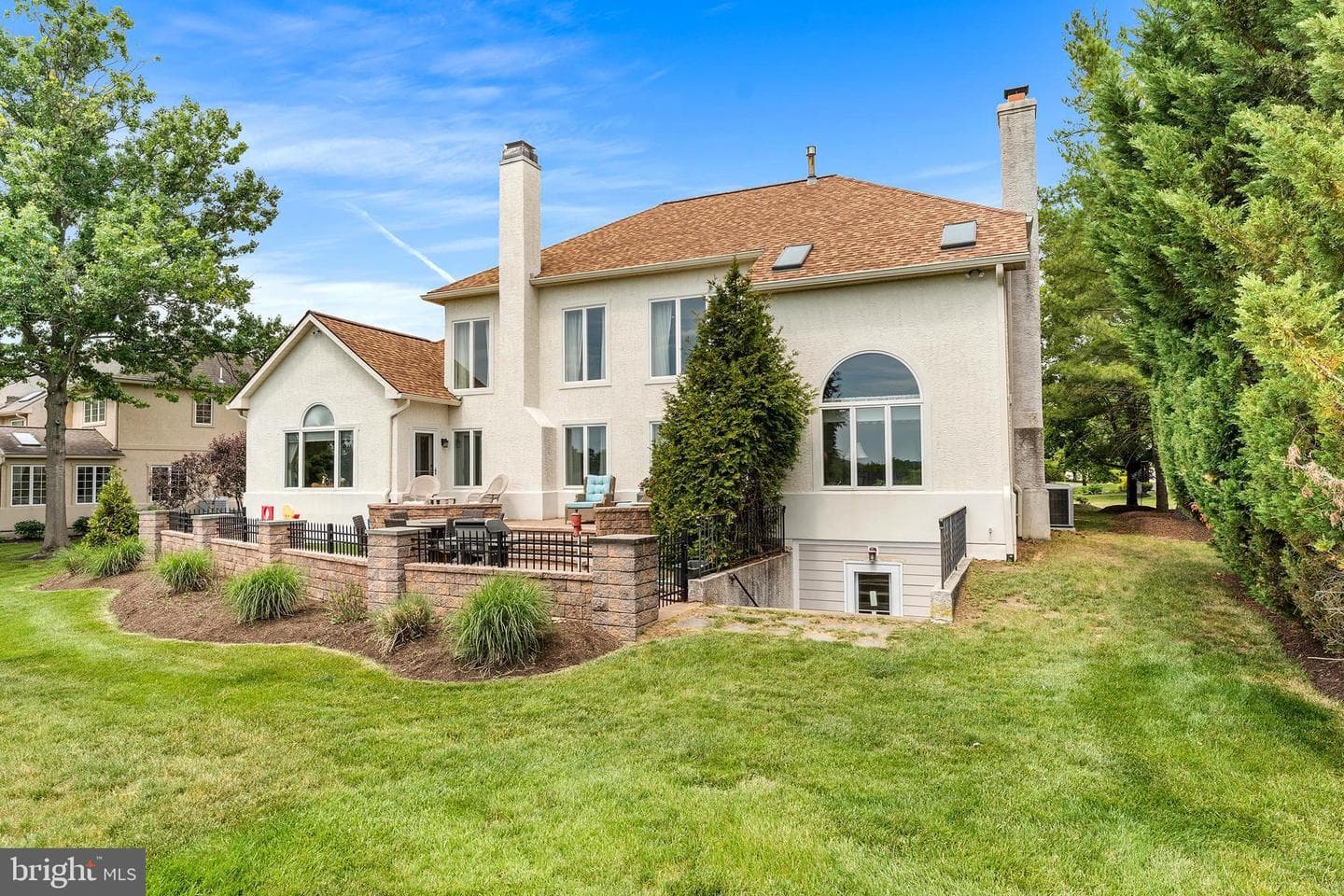 106 Inverness Drive photo 4