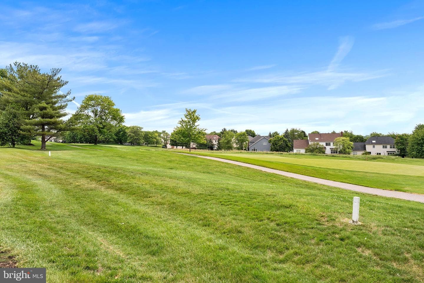 106 Inverness Drive photo 9