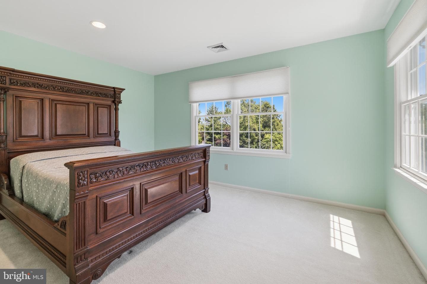2160 Huntingdon Road photo 37