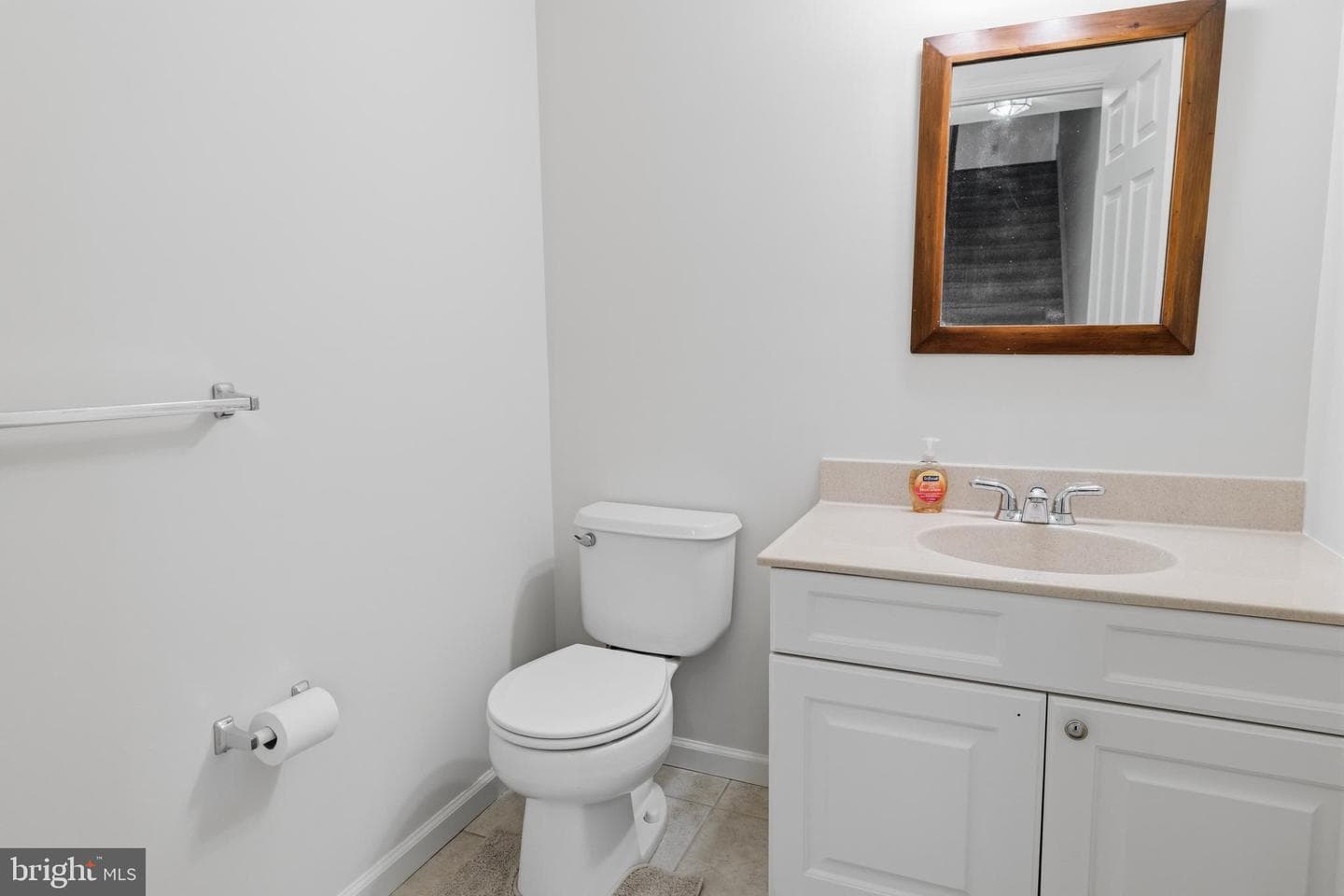 2160 Huntingdon Road photo 42