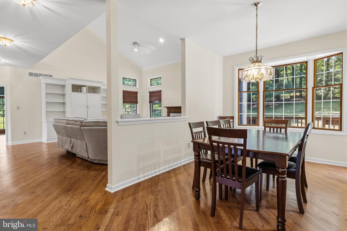 2160 Huntingdon Road photo 9