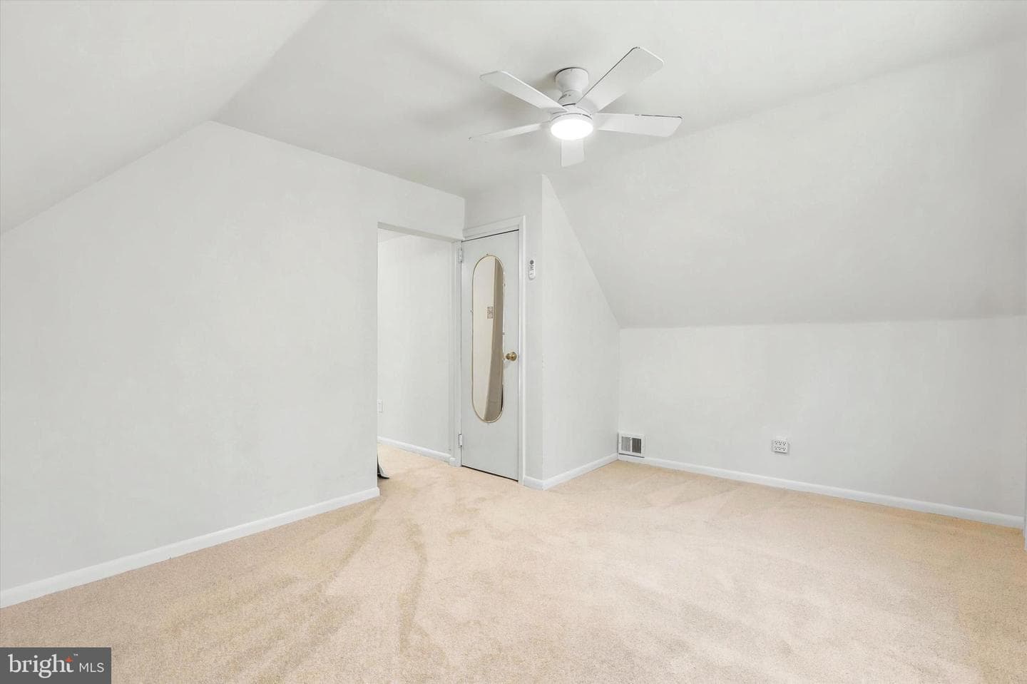 417 Meadowbrook Lane photo 24