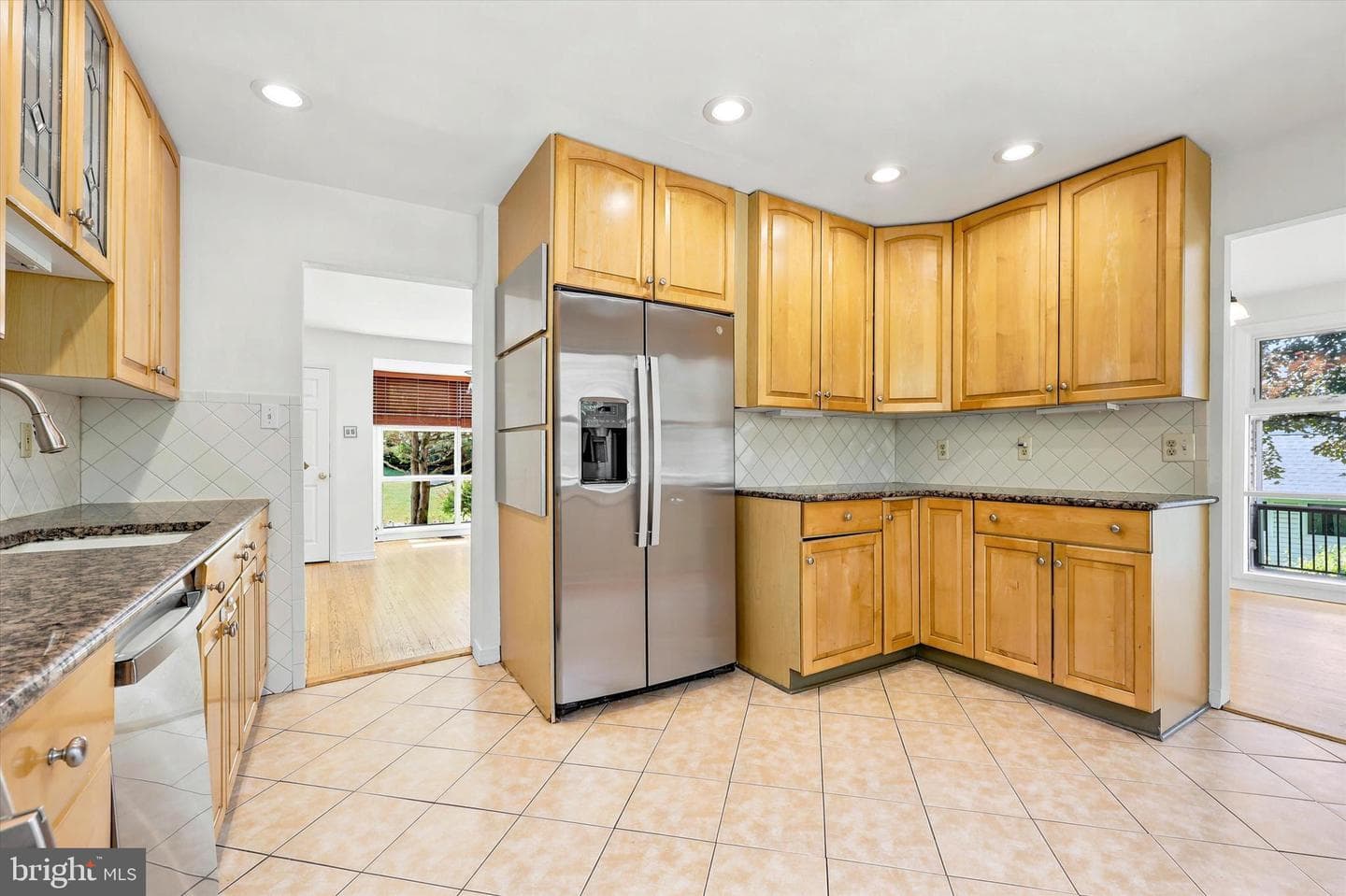 417 Meadowbrook Lane photo 9