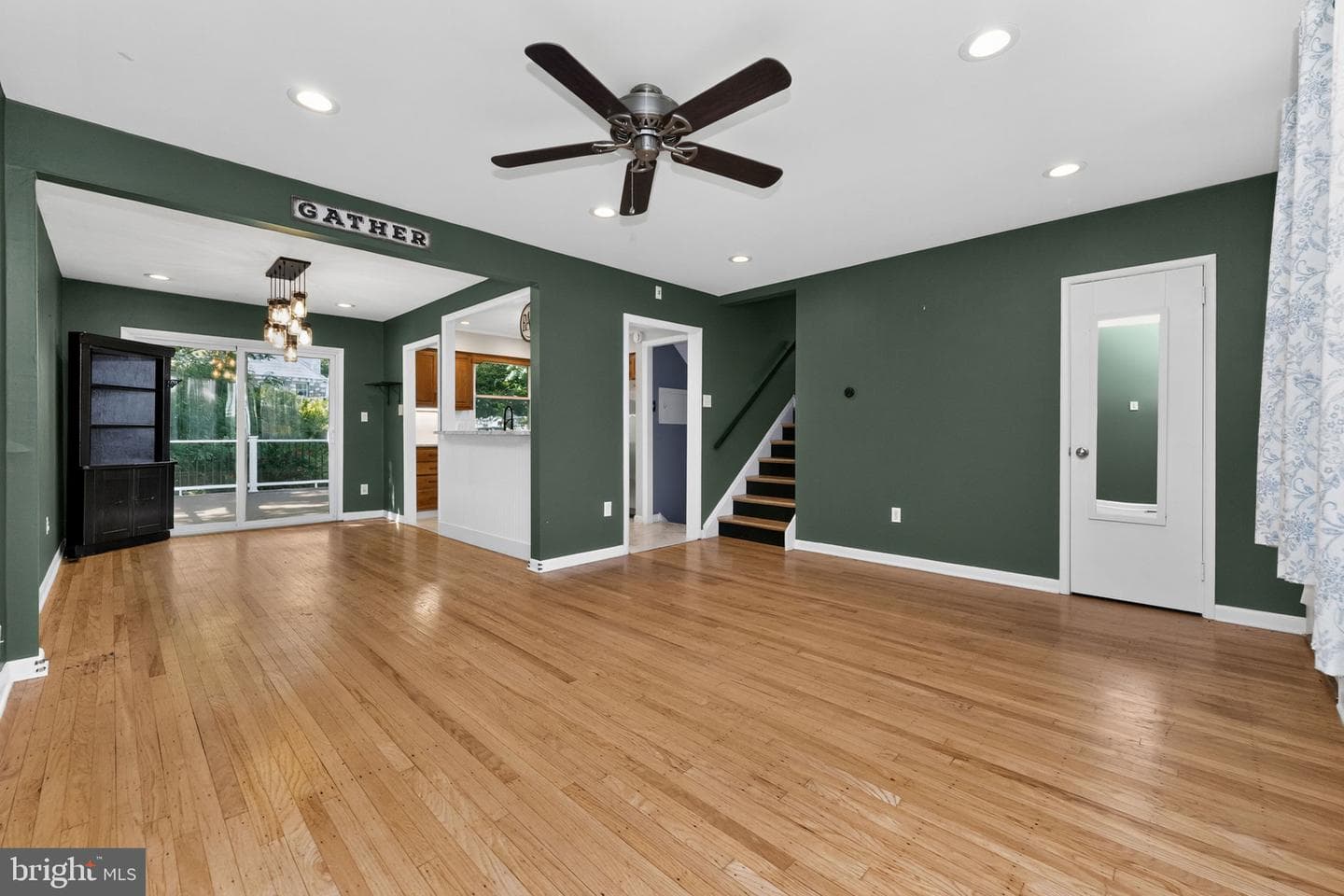701 Abbey Lane photo 6