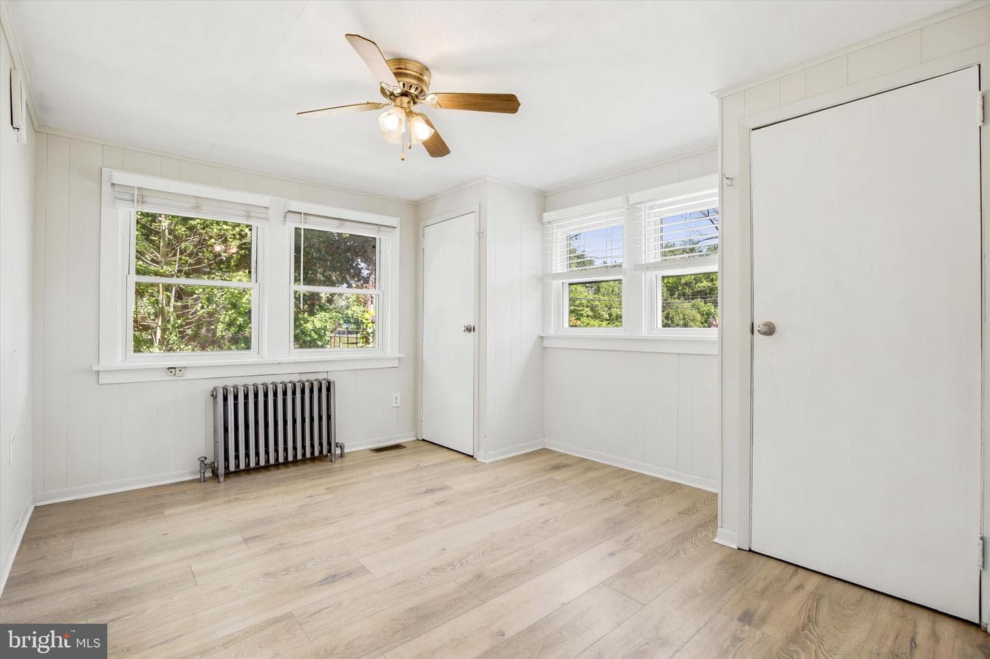 2339 E Vine Street photo 10