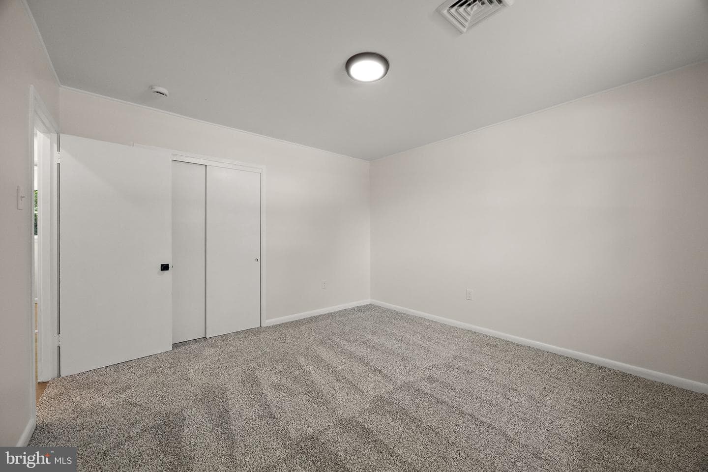 231 Orchard Lane photo 16