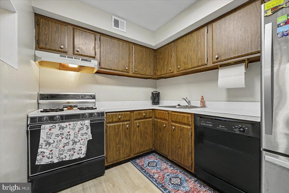 416 Stony Way #416 photo 15