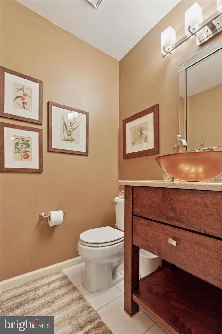 209 Westminster photo 9