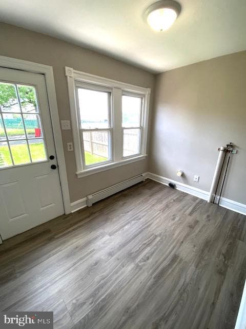 342 W 5th Street photo 6