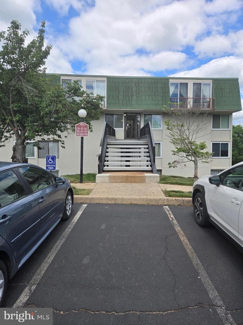 3512 Forest Lane #c-1
