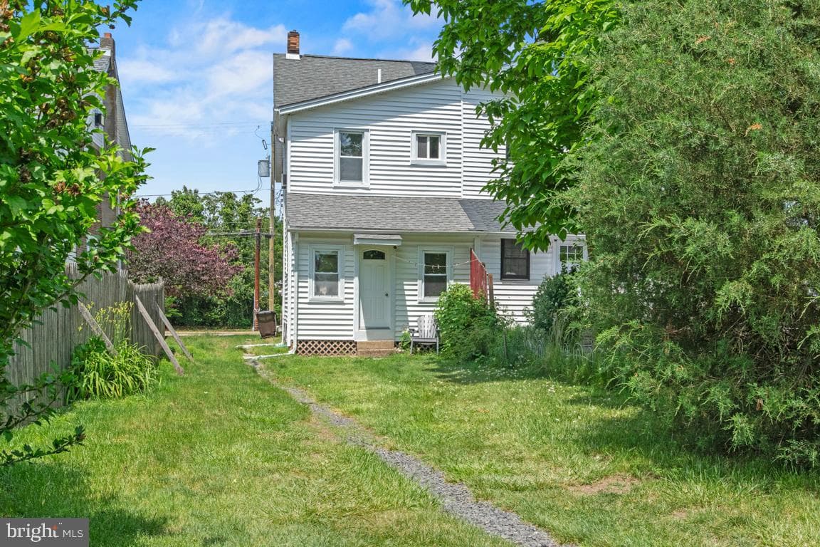 331 Elm Avenue photo 22