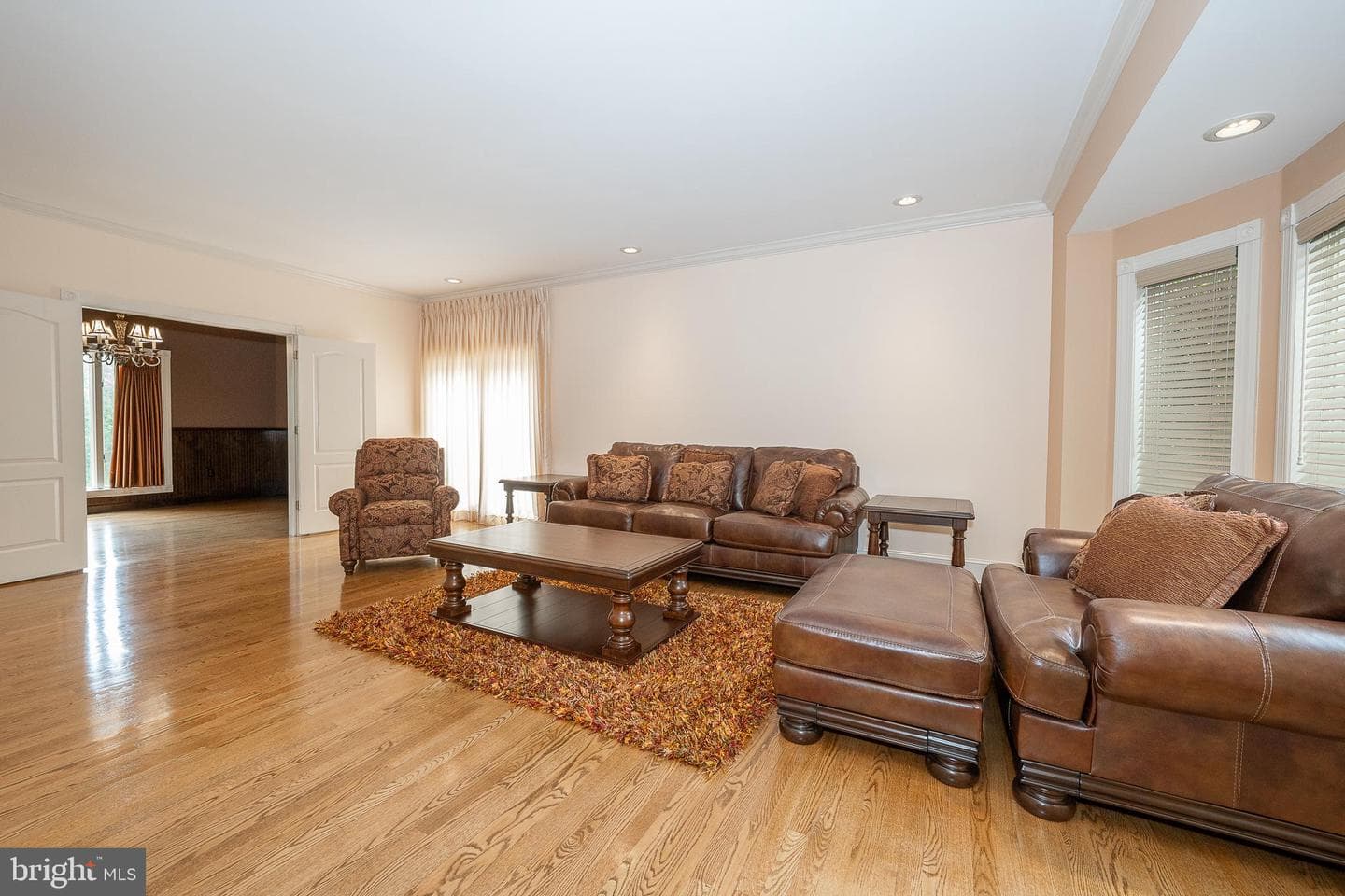 1041 Herkness Drive photo 18