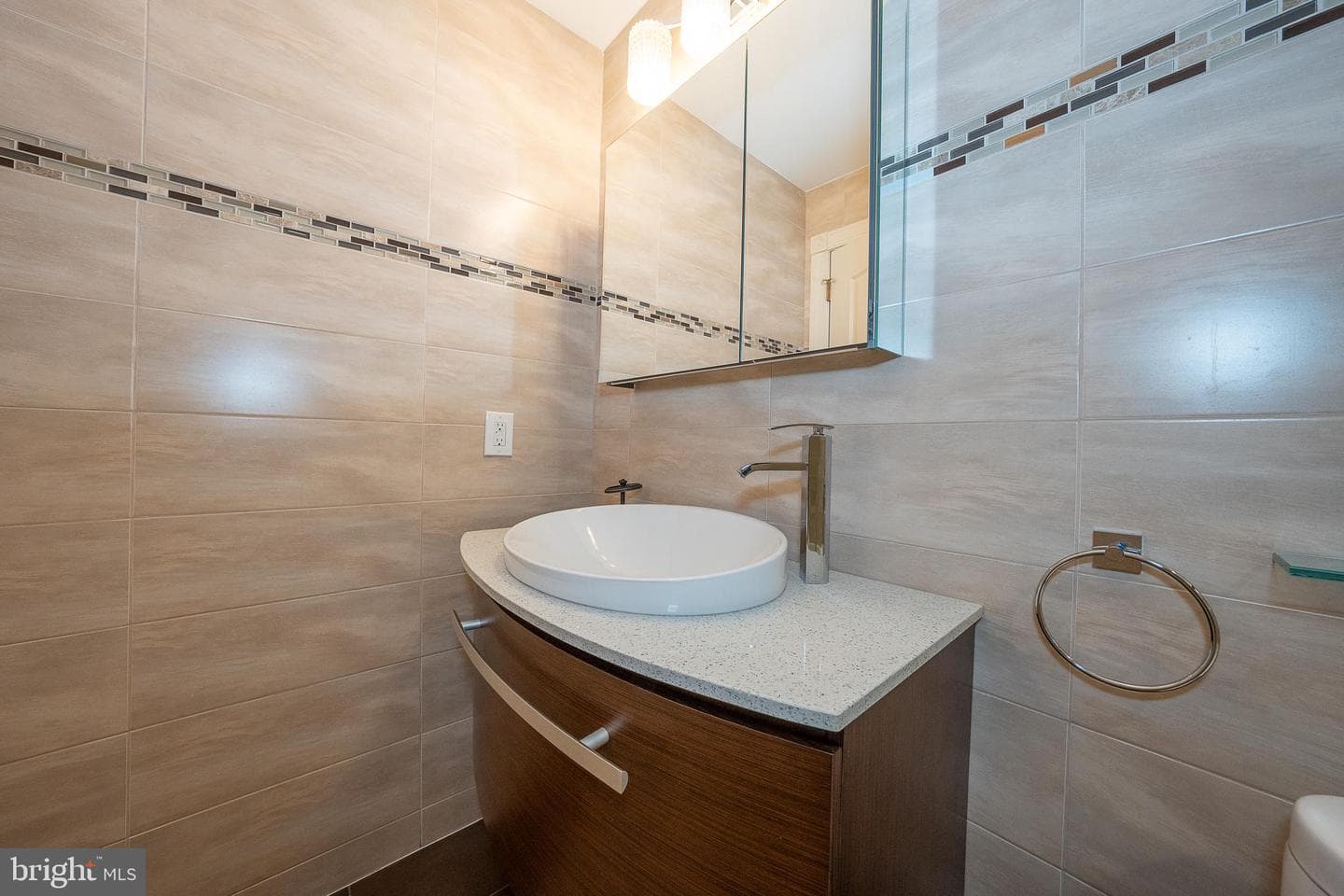 1041 Herkness Drive photo 54