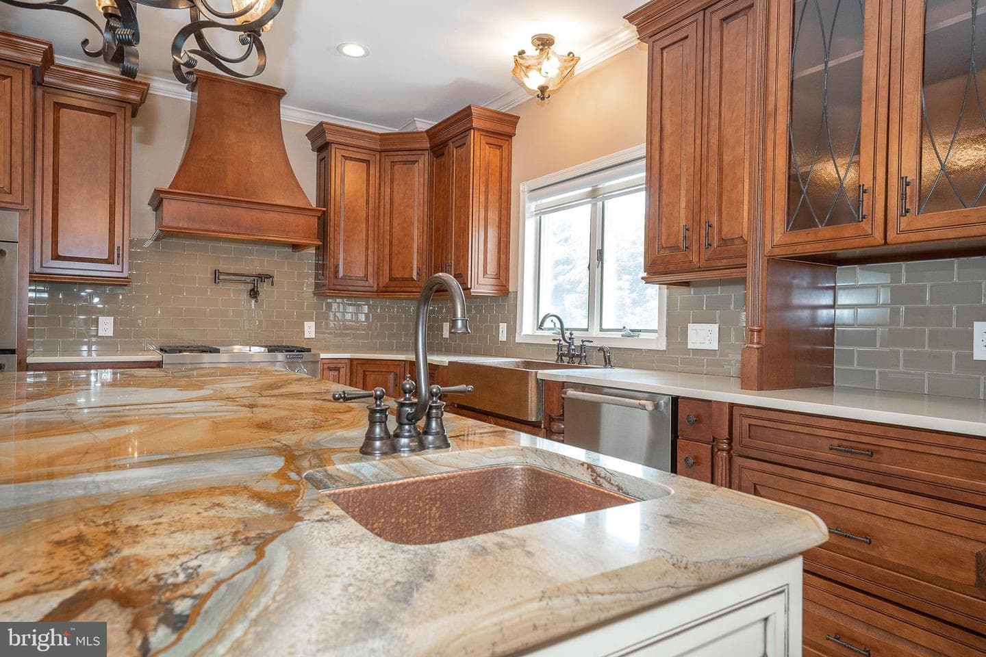 1041 Herkness Drive photo 6