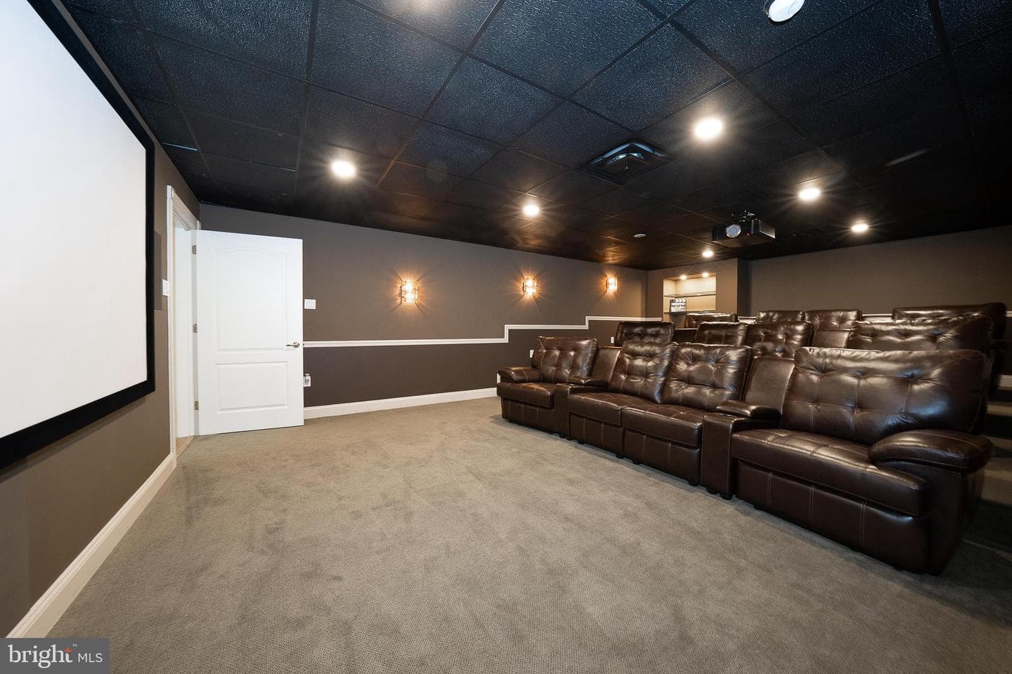 1041 Herkness Drive photo 62