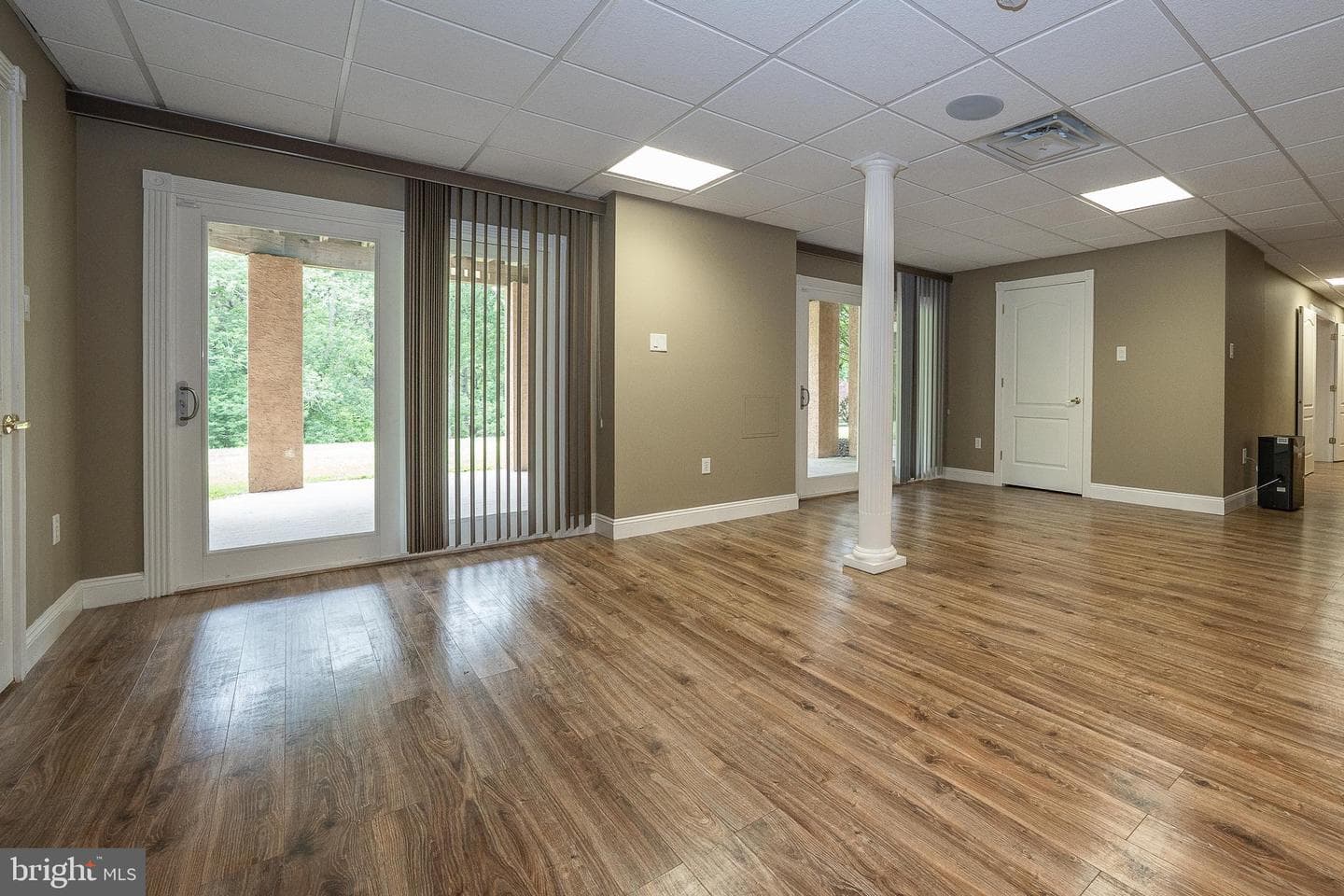 1041 Herkness Drive photo 65