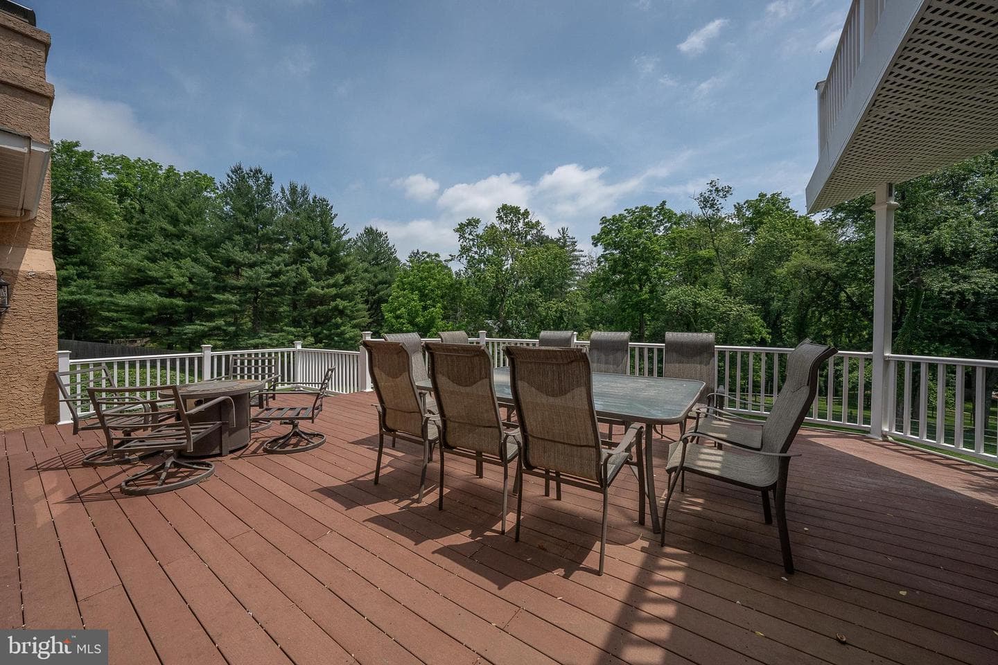 1041 Herkness Drive photo 76