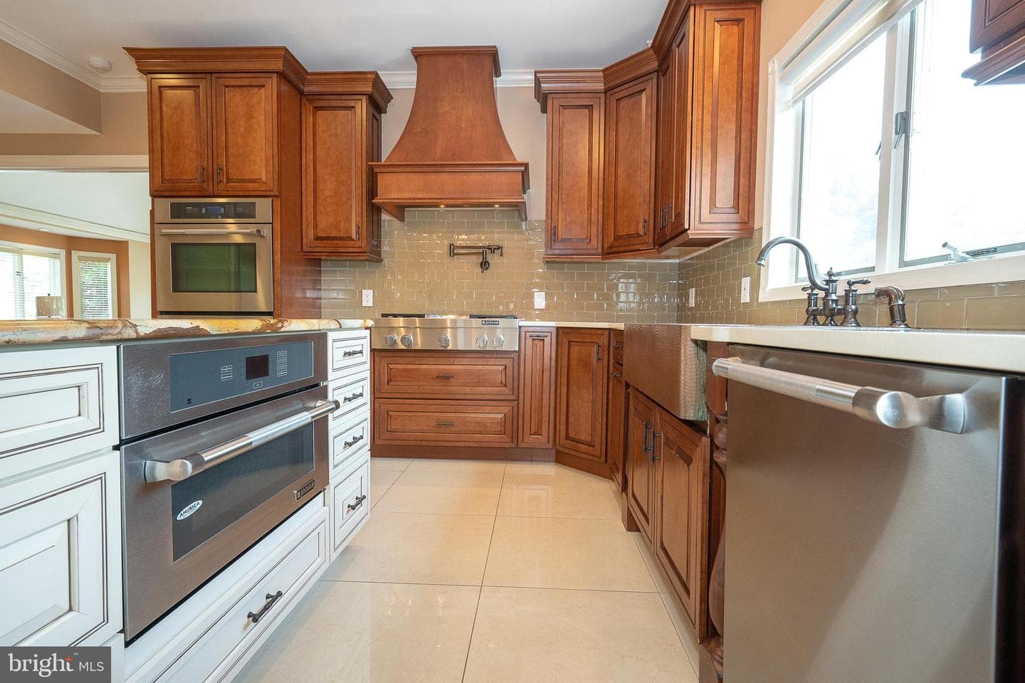 1041 Herkness Drive photo 8