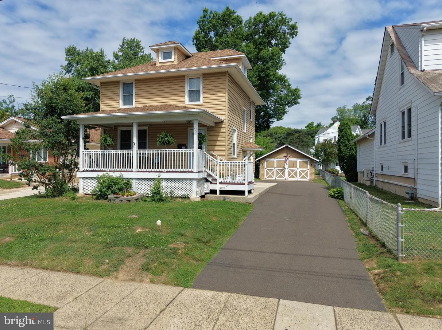 25 Center Avenue, Willow Grove