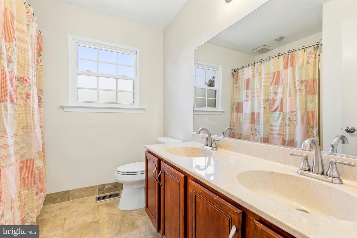 587 Weikel Road photo 28