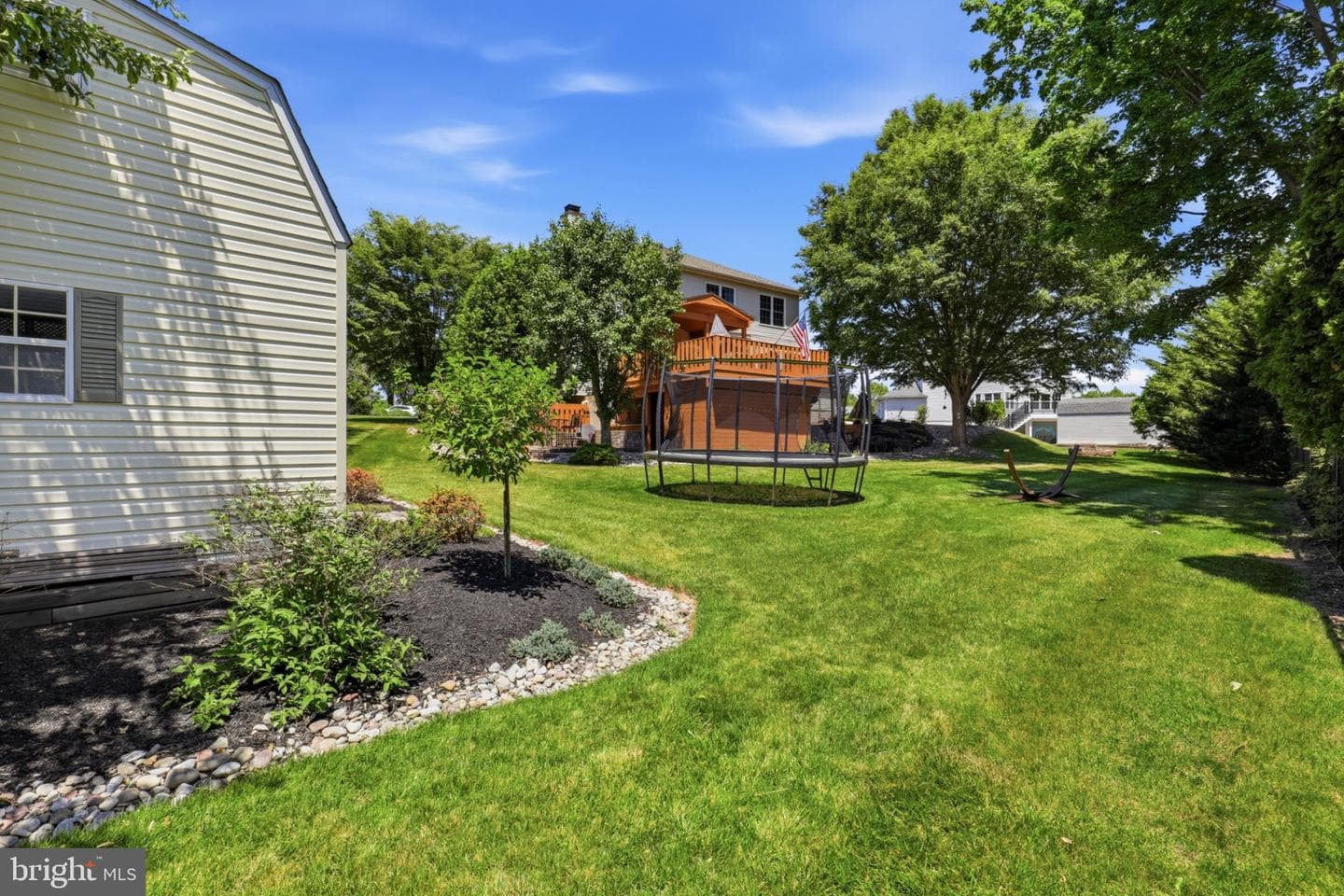 587 Weikel Road photo 39