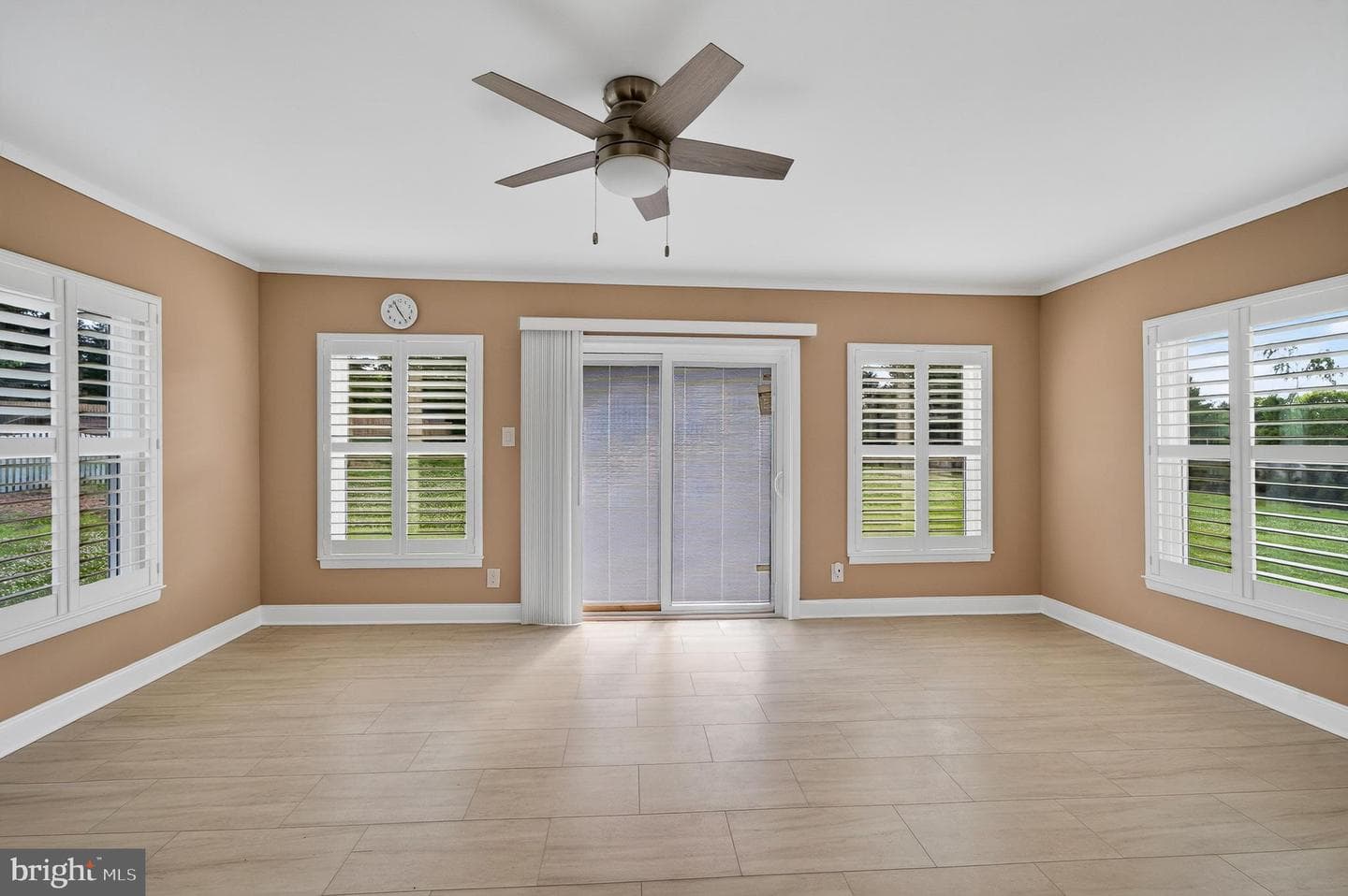 1146 Squires Way photo 23