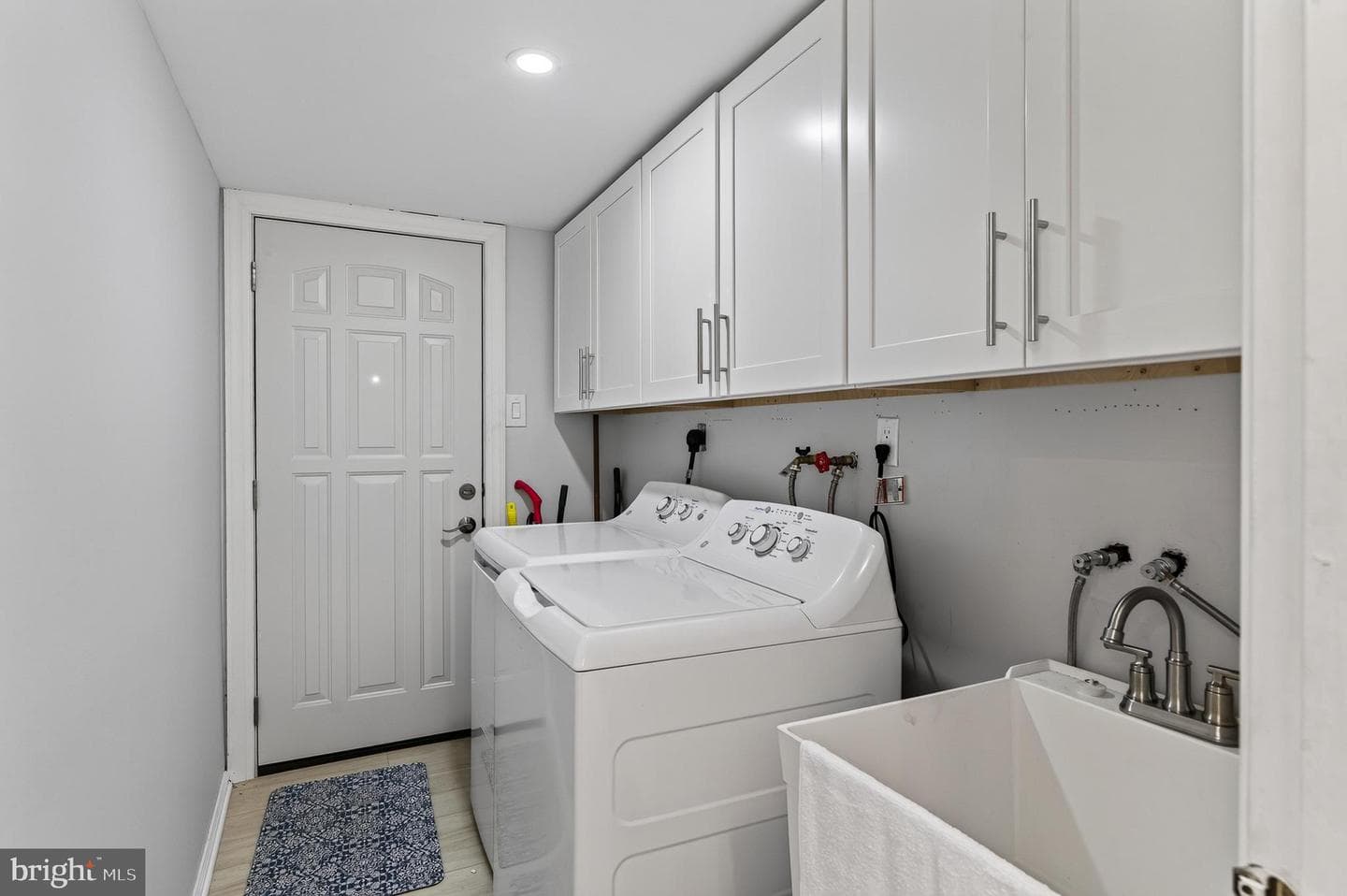 1146 Squires Way photo 26