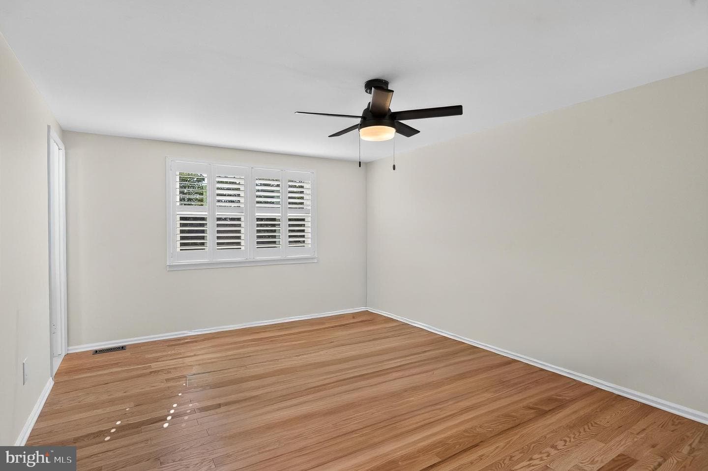 1146 Squires Way photo 28