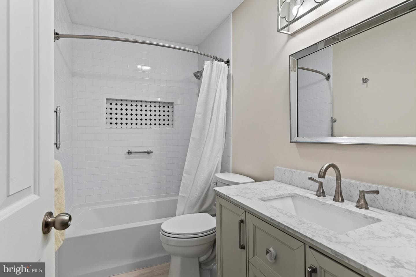 1146 Squires Way photo 39