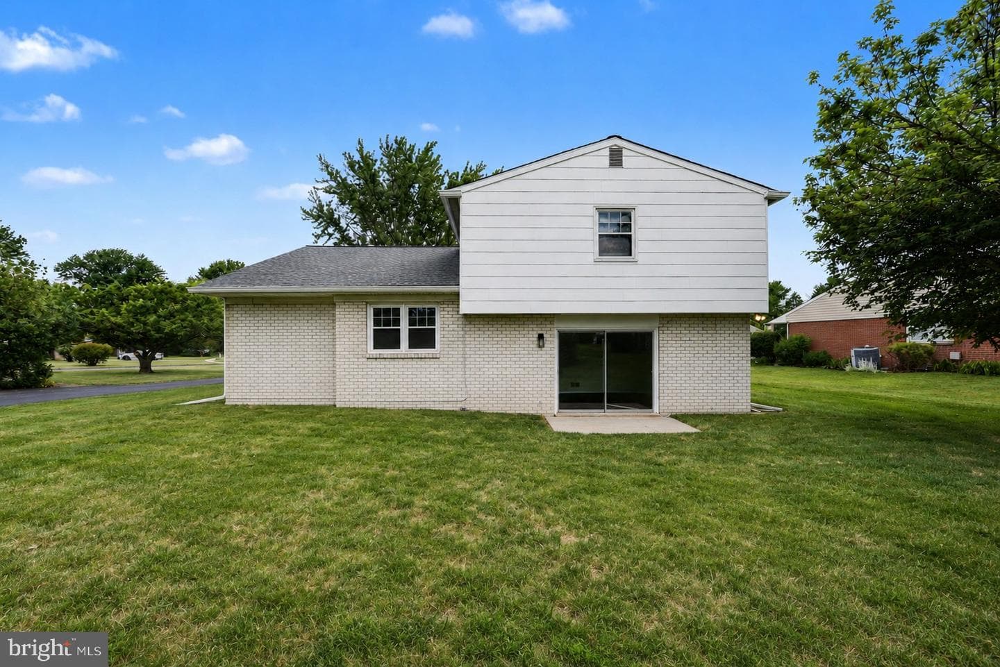2910 Henley Road photo 18