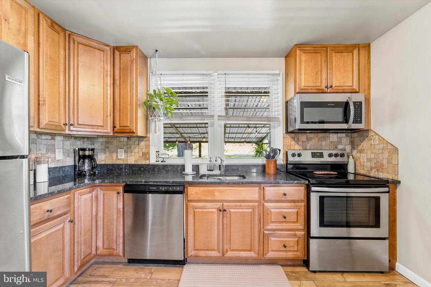 445 E Moyer Road photo 5