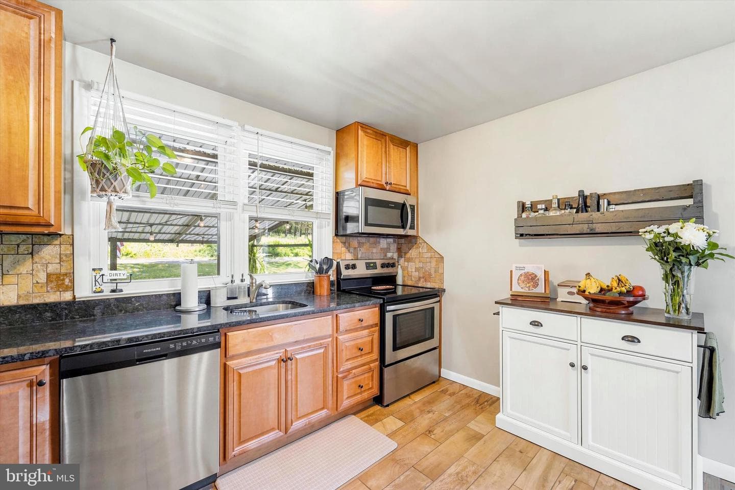 445 E Moyer Road photo 6