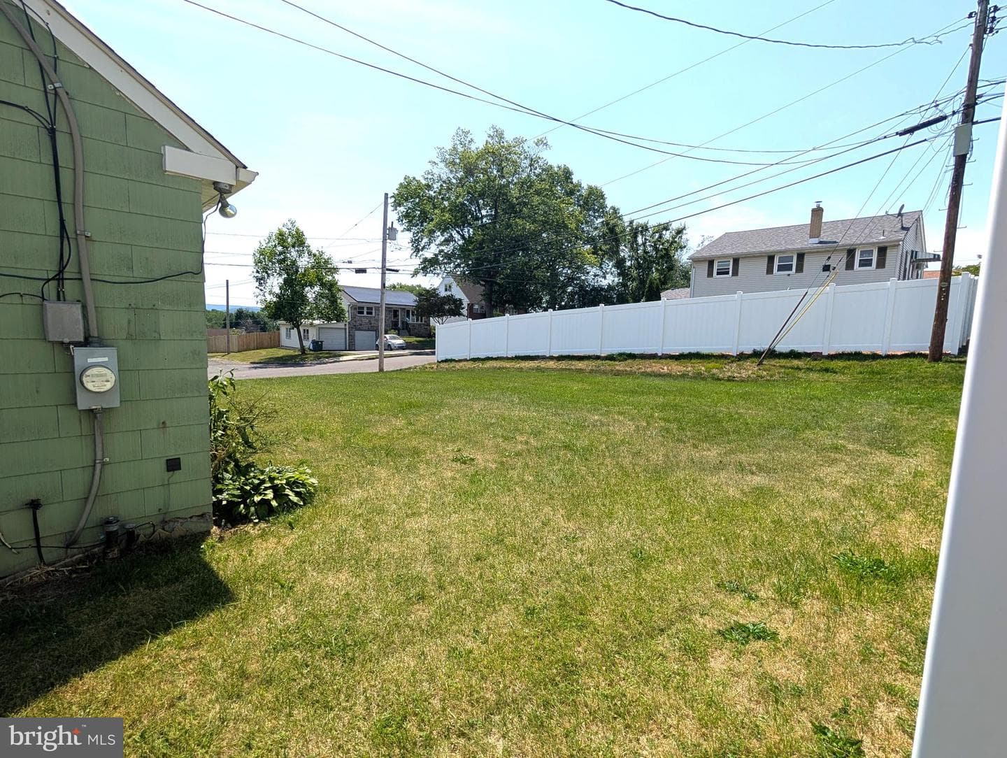 447 Spring Street photo 9