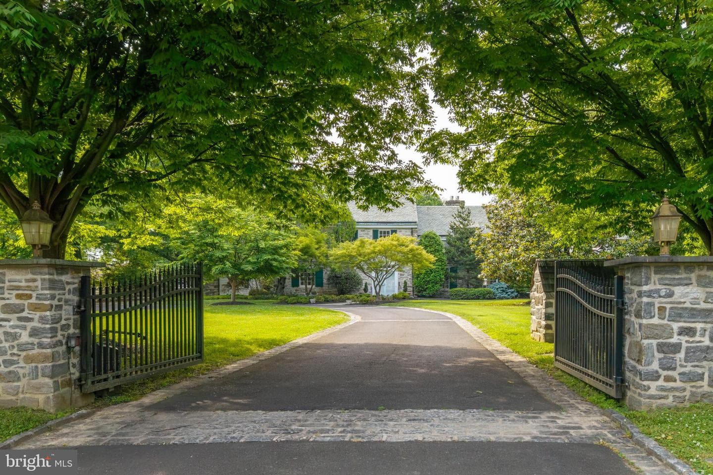 107 E Mill Road, Flourtown