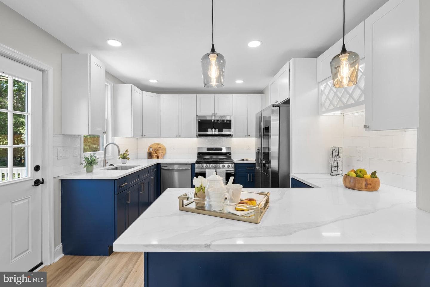 1082 Edge Hill Road photo 13