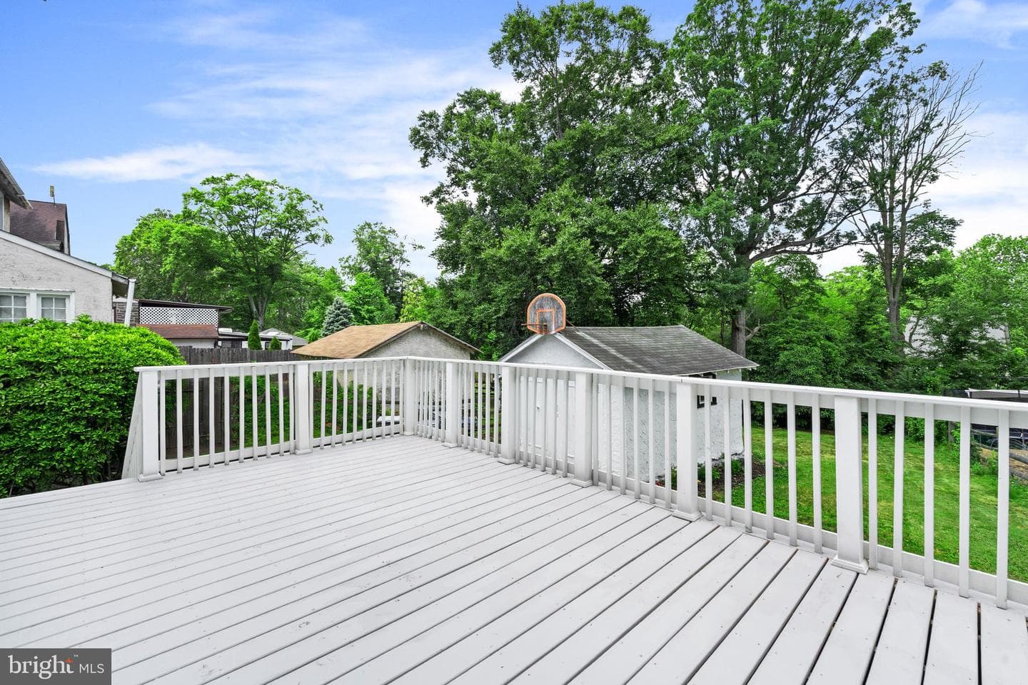1082 Edge Hill Road photo 15