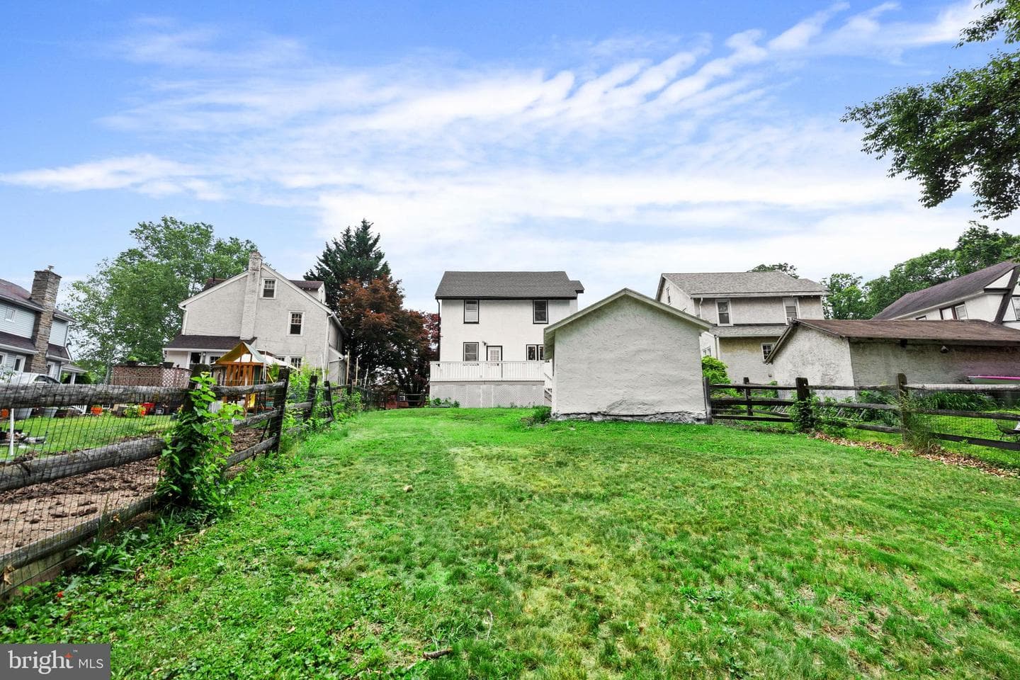 1082 Edge Hill Road photo 16