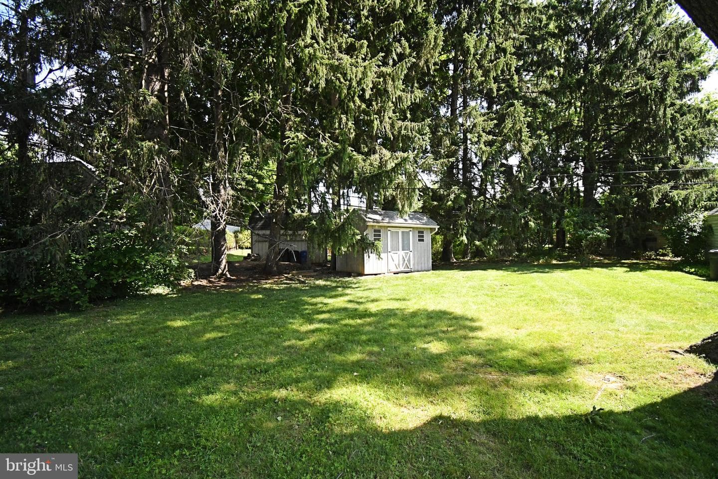 610 Topsfield Road photo 36