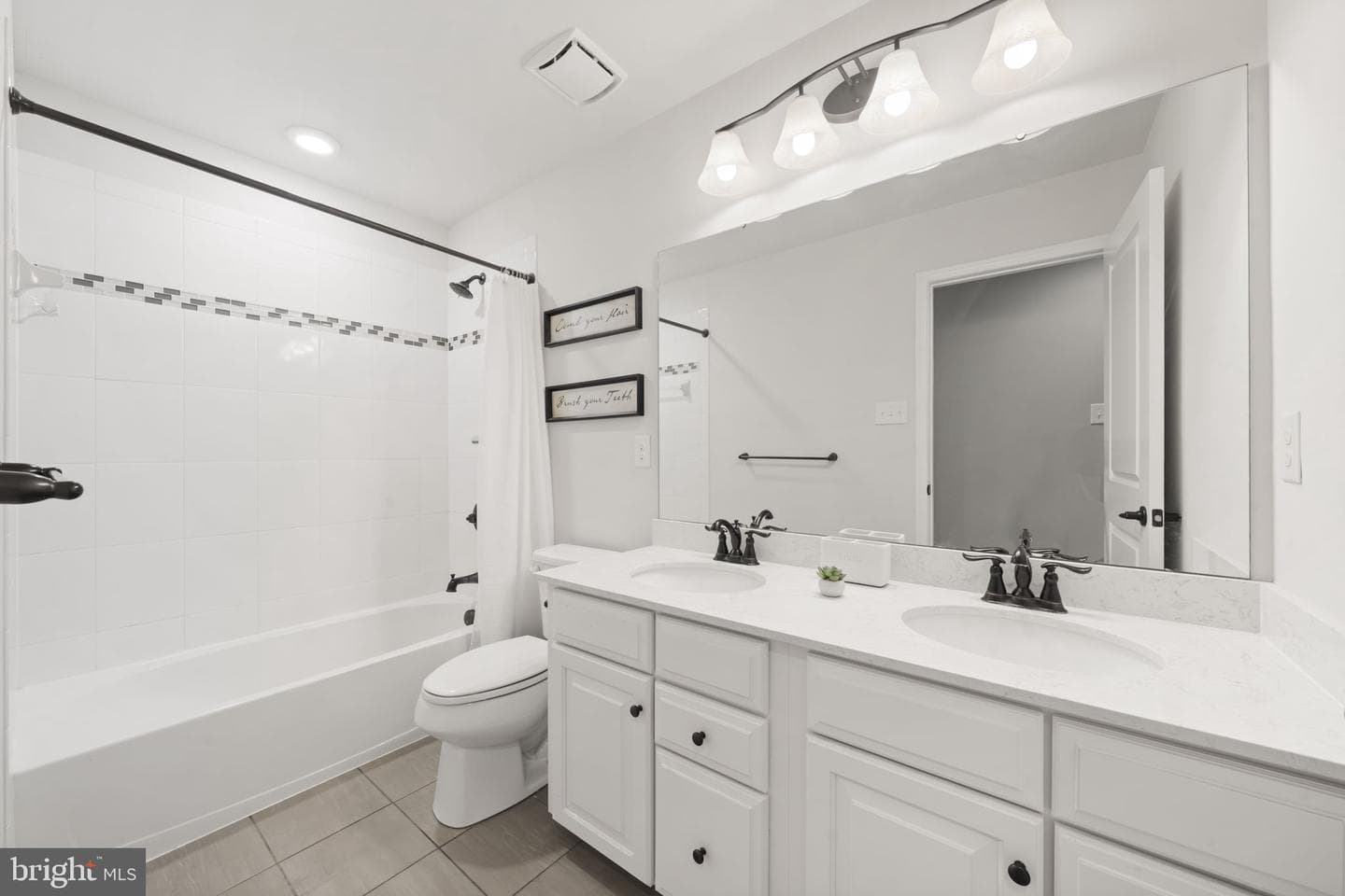 109 Heatherwood Court photo 57