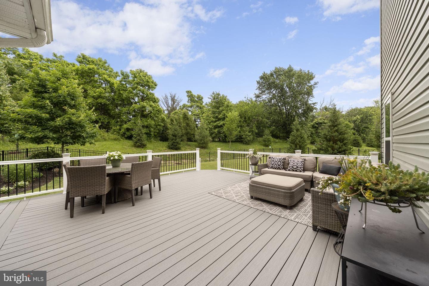 109 Heatherwood Court photo 70
