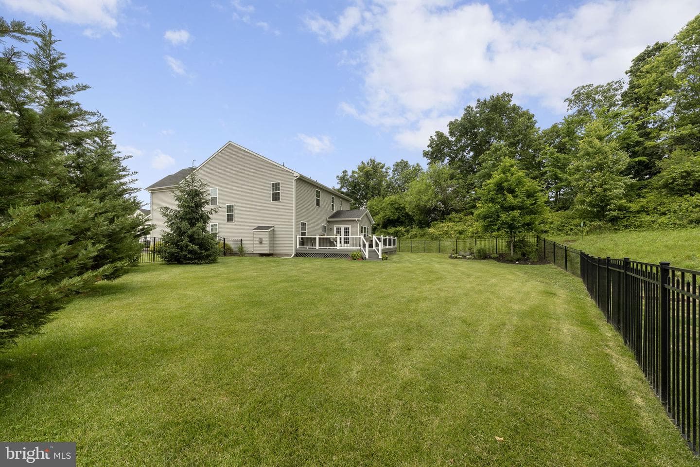 109 Heatherwood Court photo 73